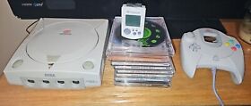 Sega Dreamcast Great Condition with game lot - Jet Grind Radio Phantasy Star