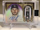 2023 Topps Dynasty Kris Bryant Nike Patch Gold On Card Auto 1/1