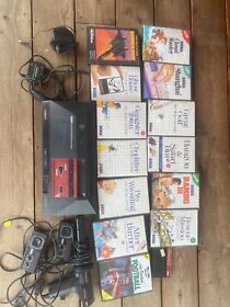 Sega Master System Power Base Model 3010 with 2 controllers gun and 14 games 