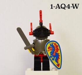 Lego Castle Black Knights Minifigure w/ Armor Helmet Plumes Shield Set 6009