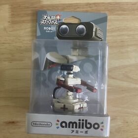 Rob The Robot R.O.B. Red Famicom Amiibo Look At Pictures Scuffed Front