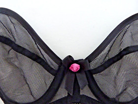 *AGENT PROVOCATEUR*  'LUCIE'  34C Bra - Black with Pink Roses BNWT