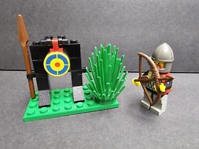 Lego Set #  1624 Castle: Black Knights: King's Archer  (1993) with Minifigure