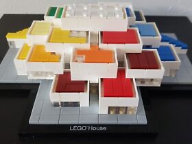 LEGO Architecture LEGO House (21037) Billund exclusive