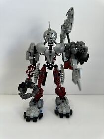 2006 LEGO Bionicle Titans Axonn 8733 Complete Set 