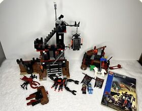 LEGO Knights Kingdom 8876 Scorpion Prison Cave 8874 Battle Wagon Incomplete