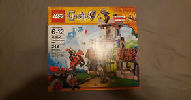 LEGO Castle: The Gatehouse Raid (70402) New and Sealed in Box!