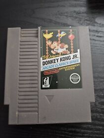 Donkey Kong Jr. Arcade Classics (Nintendo 1986) NES Authentic 5-Screw CART Works
