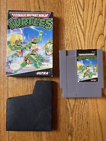 Teenage Mutant Ninja Turtles TMNT (Nintendo NES, 1989) With Box