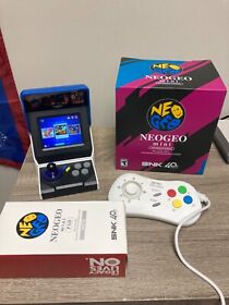 SNK Neo-Geo Mini International with White Controller