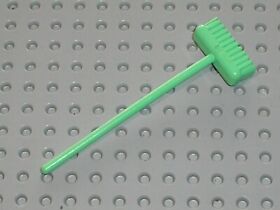 LEGO BELVILLE MdGreen Medium Green Broom Broom Broom ref 30107 / Set 5874 5155 5871 
