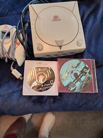 SEGA Dreamcast All cords and 2 Games