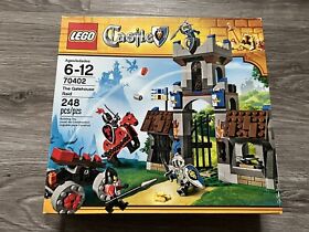 LEGO Castle: The Gatehouse Raid (70402)