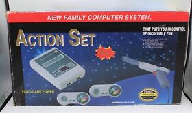 VINTAGE VIDEO CONSOLE FAMILY GAME ACTION SET NES CLONE FAMICOM NEW IN BOX RARE