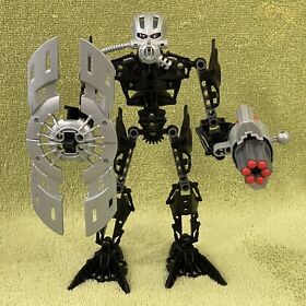 LEGO Bionicle Toa Mahri - “ TOA NUPARU “  ( Set # 8913 ) Complete Build