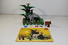 LEGO Castle: Forestmen Camouflaged Outpost (6066) 100% Complete