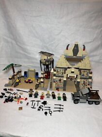 LEGO Adventurers: The Temple of Anubis (5988)