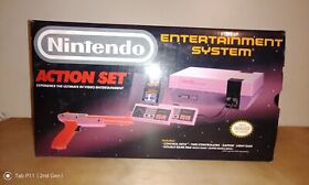 Nintendo Entertainment System Action Set NES Consola Completa Probada CON CAJA
