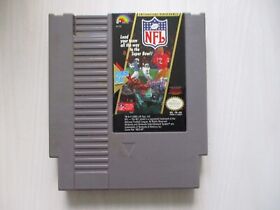 NFL Football - NES Nintendo Game
