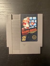 Super Mario Bros Original NES Nintendo 5 Screw Game cartridge