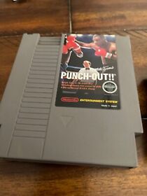Mike Tyson's Punch-Out!! (NES, 1987) - Authentic - With Dust Cover - Tested 