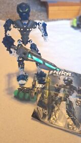 LEGO Bionicle Inika – Toa Hahli 8728 w/ Instructions & Lighted Sword *Read*