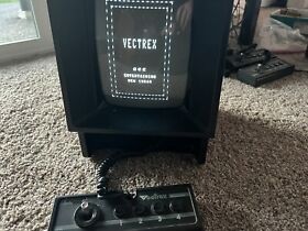 Vectrex with 22 games, 18 screen, and 2 controllers, w/ rare & all 3D games
