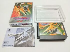 Boxed/GRADIUS 2/ Famicom FC NES /Japanese Ver.