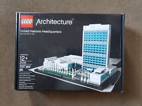 LEGO Architecture United Nations Headquarters (21018)