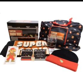 Culture Fly Super Mario Bros. NES Collector's Gift Box | Includes 7 Items -