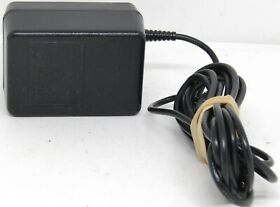 Nintendo AC Adapter, NES-002.