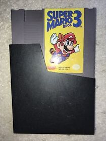 Super Mario Bros. 3 - Authentic Works Tested NES Nintendo Video Game Cartridge