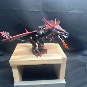 Lego Dragon 7094 King’s Castle Siege Red & Black Lego (Retired) with tail