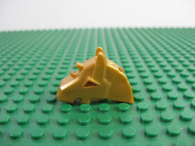 LEGO Pearl Gold Horse Battle Helmet Angular Castle Fantasy Era 7078 7009 #48492