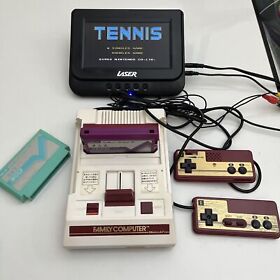 Nintendo Famicom Console with 7" LCD Screen + 2 Games Golf & Tennis