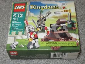 LEGO 7950 Castle KINGDOMS ~ KNIGHT'S SHOWDOWN ~ retired NISB Medieval 2 MINIFIGS