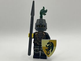Castle LEGO® Dragon Knight in Scale Mail Kingdoms Minifigure 6918 853373 cas493