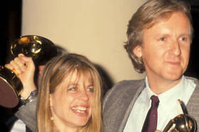 Linda Hamilton James Cameron at the 18th Saturn Awards Univer- 1992 Old Photo