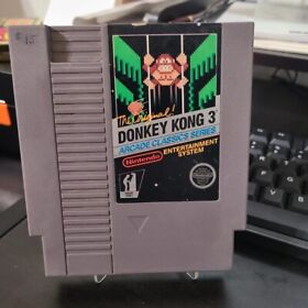 Donkey Kong 3 Arcade Classic Series (Nintendo, NES) Authentic 3-Screw Cartridge 