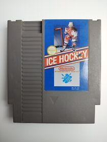 Hockey sobre hielo - juego Nintendo NES - solo carro