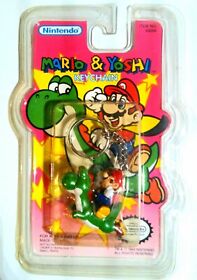 NEW-1993 Nintendo SNES NES Super Mario World Mario & Yoshi Rare Figure Keychain 