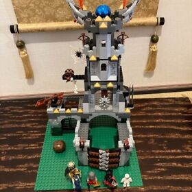 LEGO 8823 Knights Kingdom Mistlands Tower