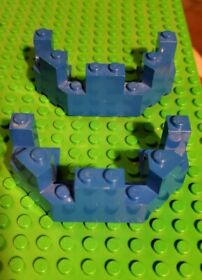Vintage 2 Blue Lego Castle Turret Tops 6066 6057 Sea Serpent Castle Black Knight