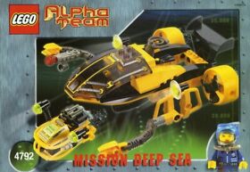 LEGO Alpha Team ALPHA TEAM NAVIGATOR and ROV  4792 100% Complete with Parts List
