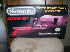 Original Nintendo NES Action Set Home Console System with Box. Japan. Very Nice!