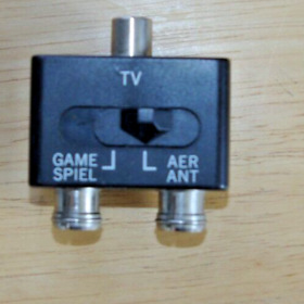 RF TV Splitter Switch Box Aerial / Antenna NES SNES N64 Nintendo 64 