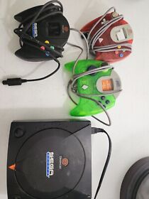 Sega HKT-3020 Dreamcast Sports Edition Console Black Parts/repair W/ Controllers
