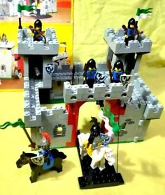 Lego Black Falcons Knights Castle 6073 USED 1984