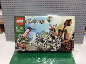 LEGO Castle: Dwarves' Mine Defender (7040) NEW & SEALED