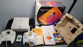 Sega Dreamcast System White Console (NTSC) NEAR COMPLETE in Box Papers tested 